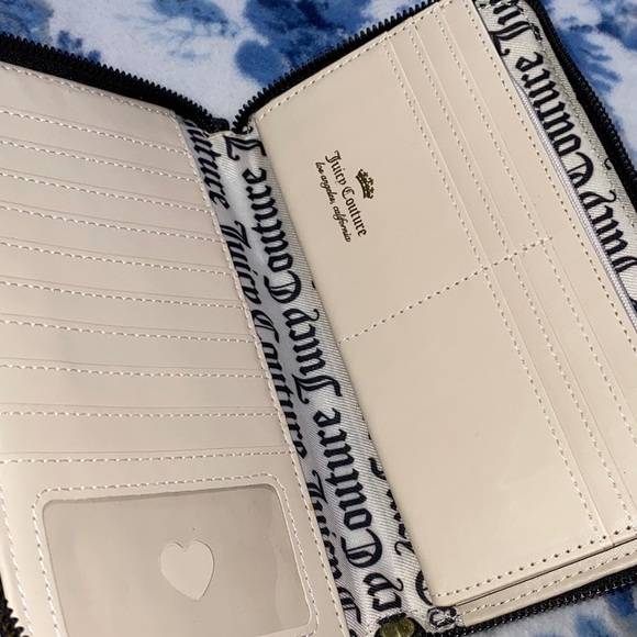 Juicy Couture Black and Pink Rose Wallet NEW - Picture 4 of 5